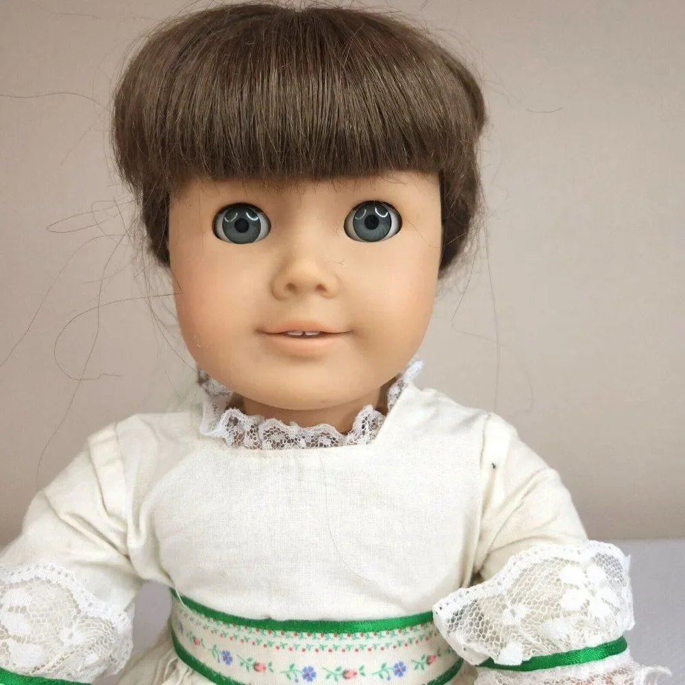 Vintage Mid 90s Pleasant Co American Girl Molly Doll Gray Eyes Tan Body